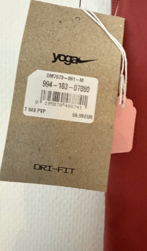 102560B- Yoga treningstights Nike