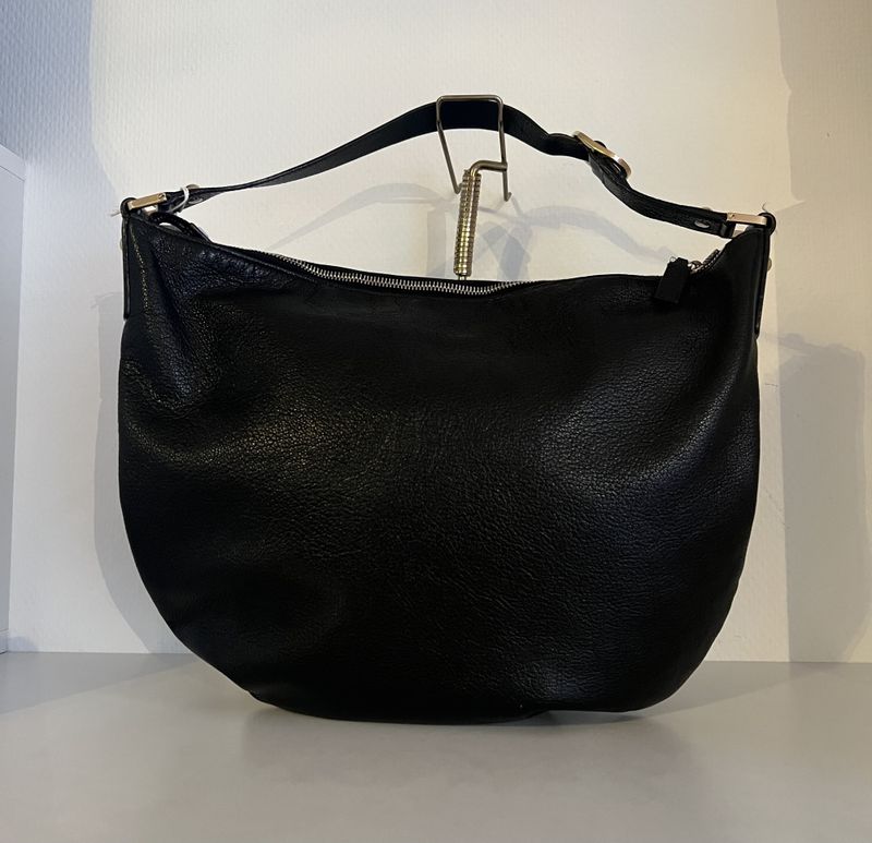 101886 - Gucci Blondie 