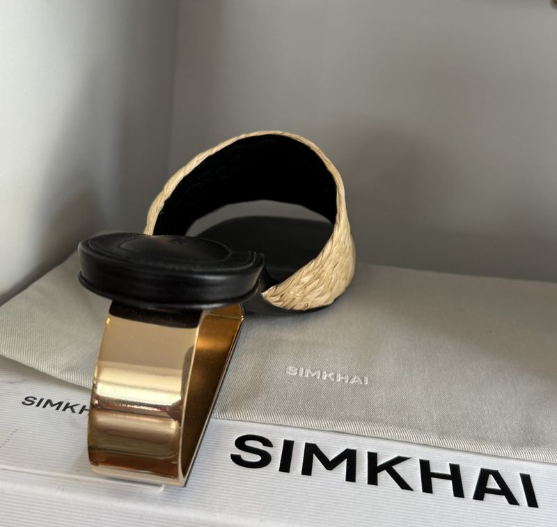 102602- SIMKHAI sandal