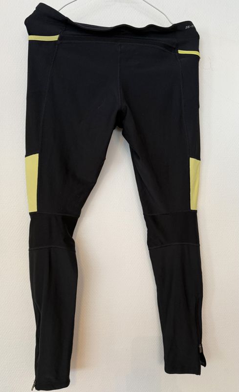 102562- Treningstights Nike 