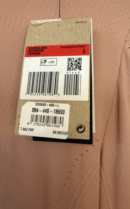102575- Nike
