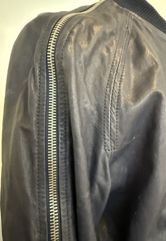 50054- skinnjakke fra Pierre Balmain