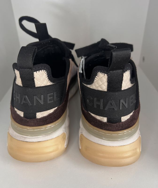 101971 - Chanel Sneakers 